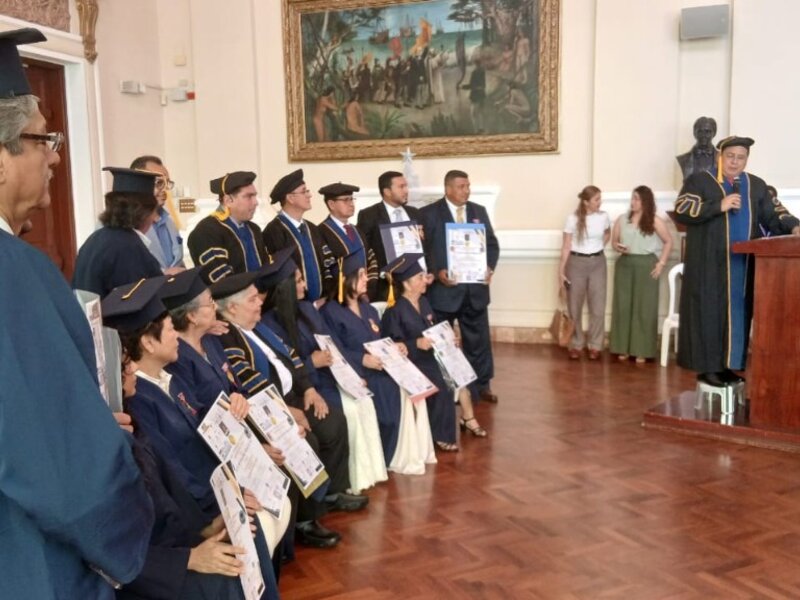 Evento institucional 1